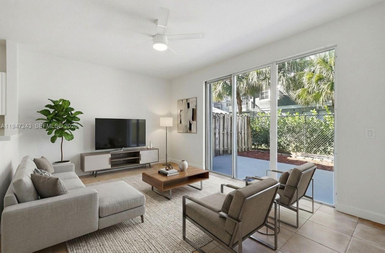 3914 SW 157th Ave, Unit 227, Miramar, FL 33027 Photo