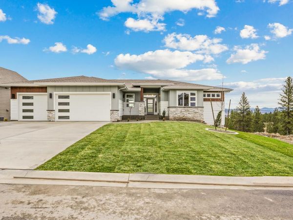 16933 E 15th Ln, Spokane Valley, WA 99037