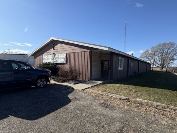301 US Highway 61 S, Wapello, IA 52653