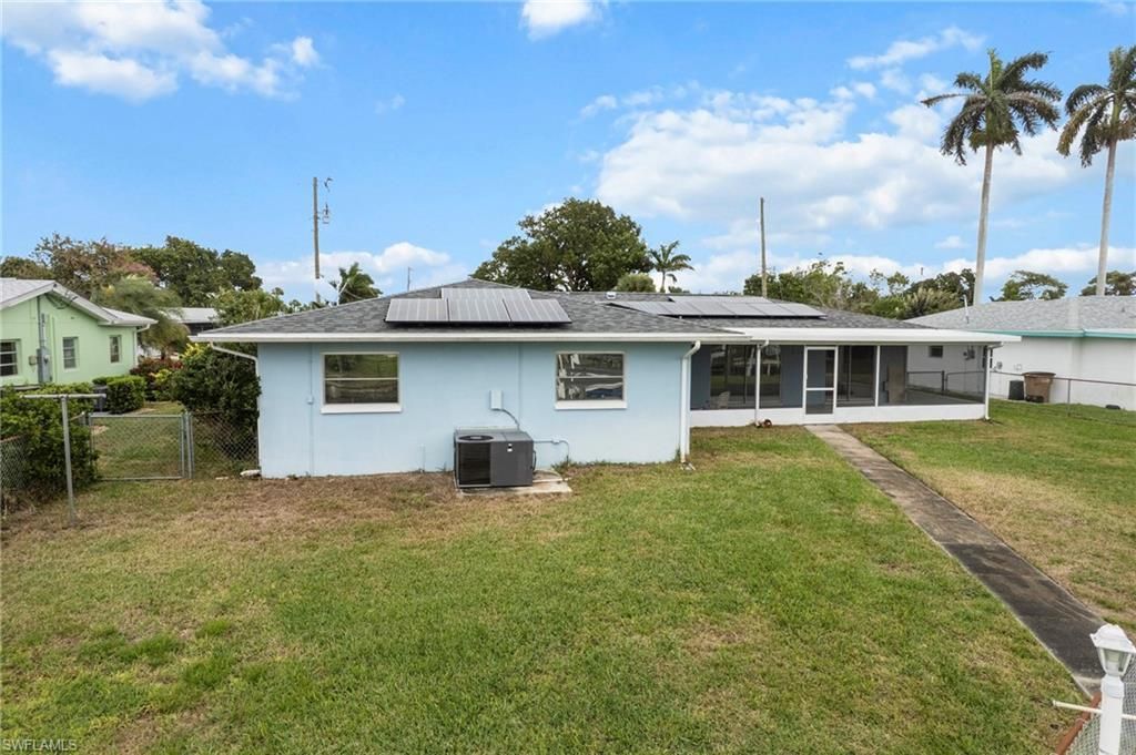 5146 Glade Ct, Cape Coral, FL 33904 Photo