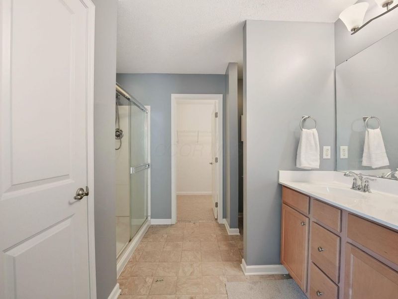 173 Old Colony Drive, Delaware, OH 43015 Photo 28