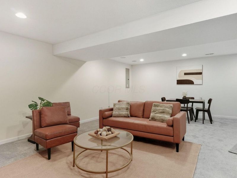 173 Old Colony Drive, Delaware, OH 43015 Photo 32