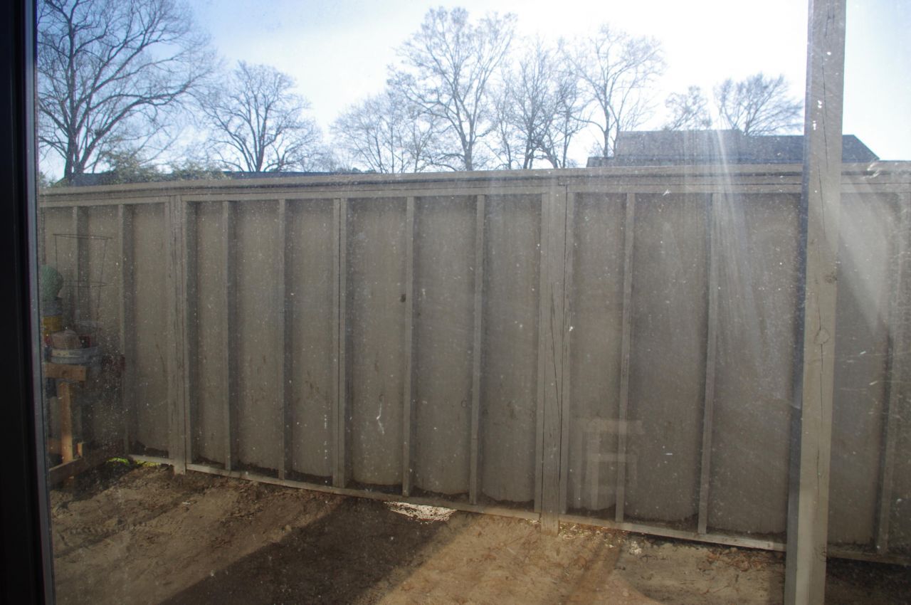 601 Greenmeadow Drive Photo 23