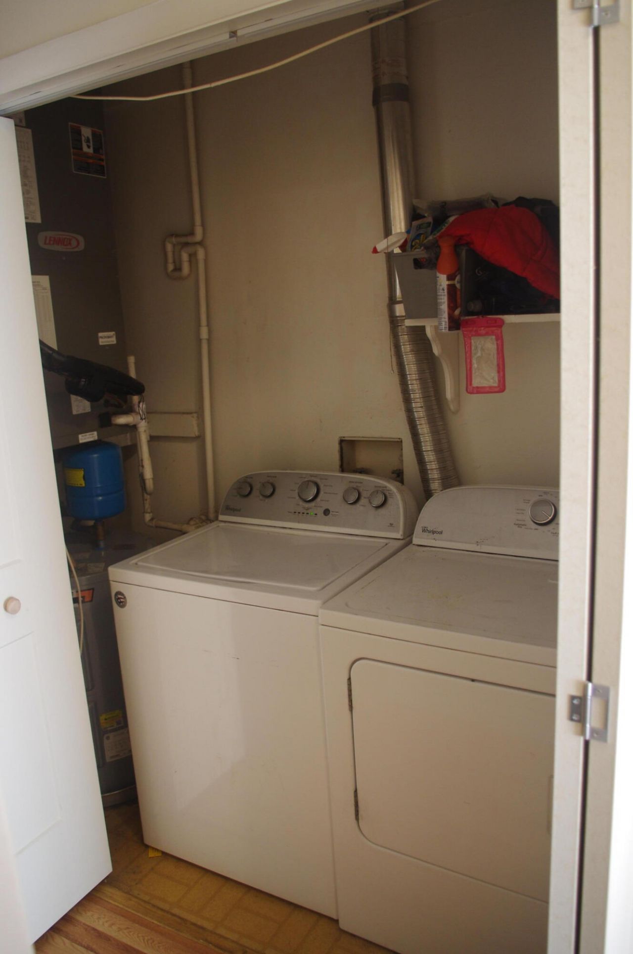 601 Greenmeadow Drive Photo 30