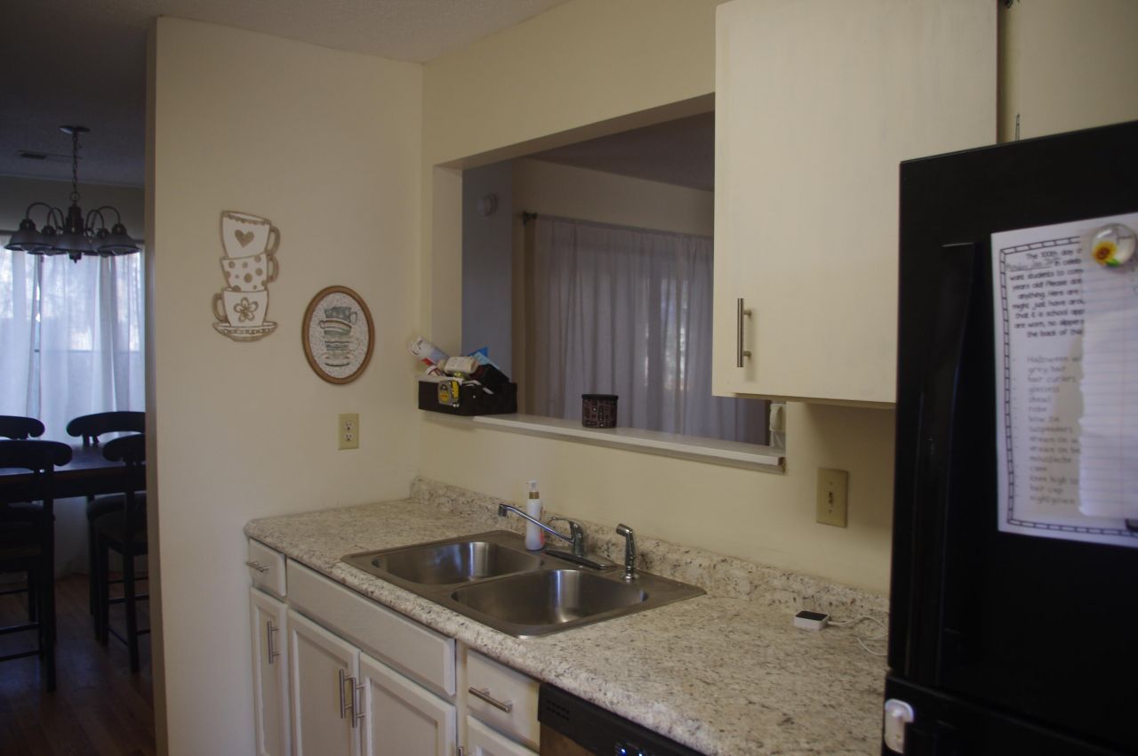 601 Greenmeadow Drive Photo 8