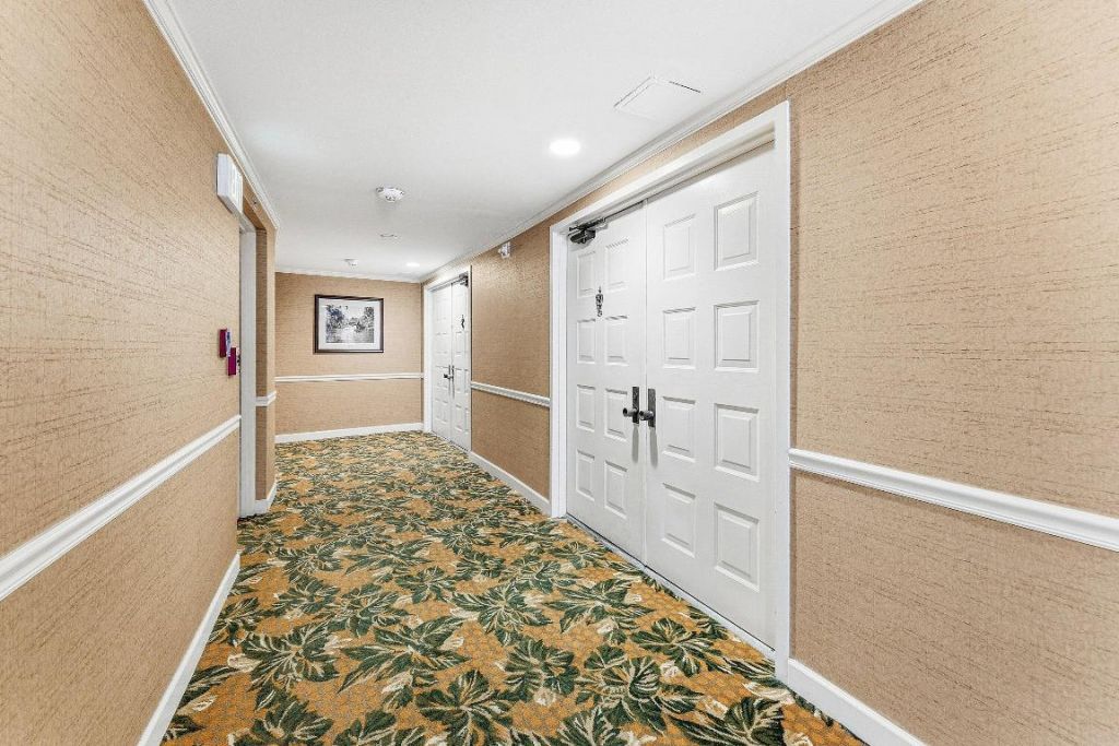 5200 N Flagler Drive, Unit 1502, West Palm Beach, FL 33407 Photo