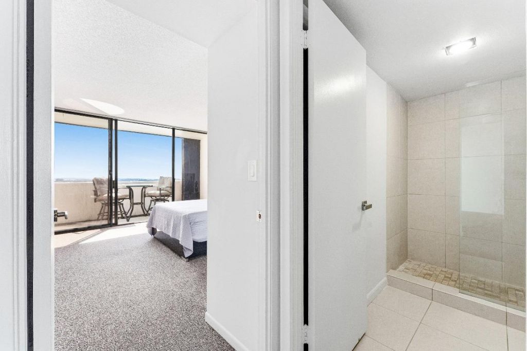 5200 N Flagler Drive, Unit 1502, West Palm Beach, FL 33407 Photo