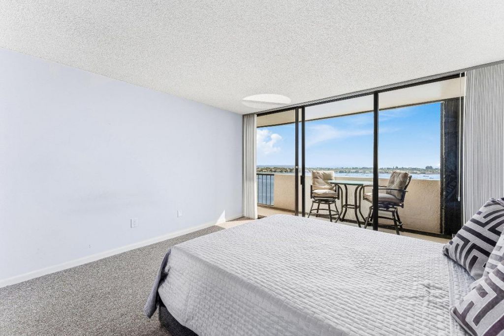 5200 N Flagler Drive, Unit 1502, West Palm Beach, FL 33407 Photo