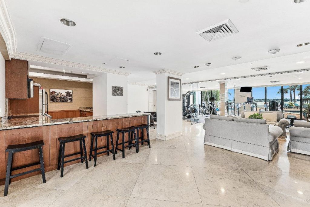 5200 N Flagler Drive, Unit 1502, West Palm Beach, FL 33407 Photo