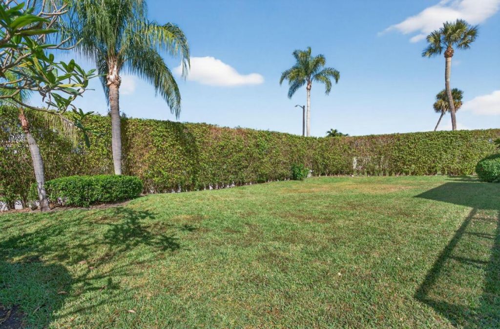 11556 Winchester Drive, Palm Beach Gardens, FL 33410 Photo