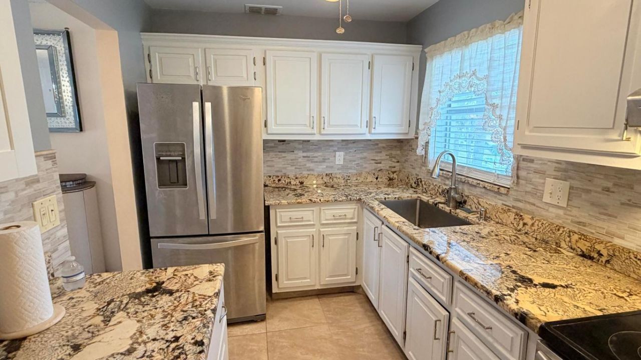 320 Lake Dora Drive, Unit 320, West Palm Beach, FL 33411 Photo