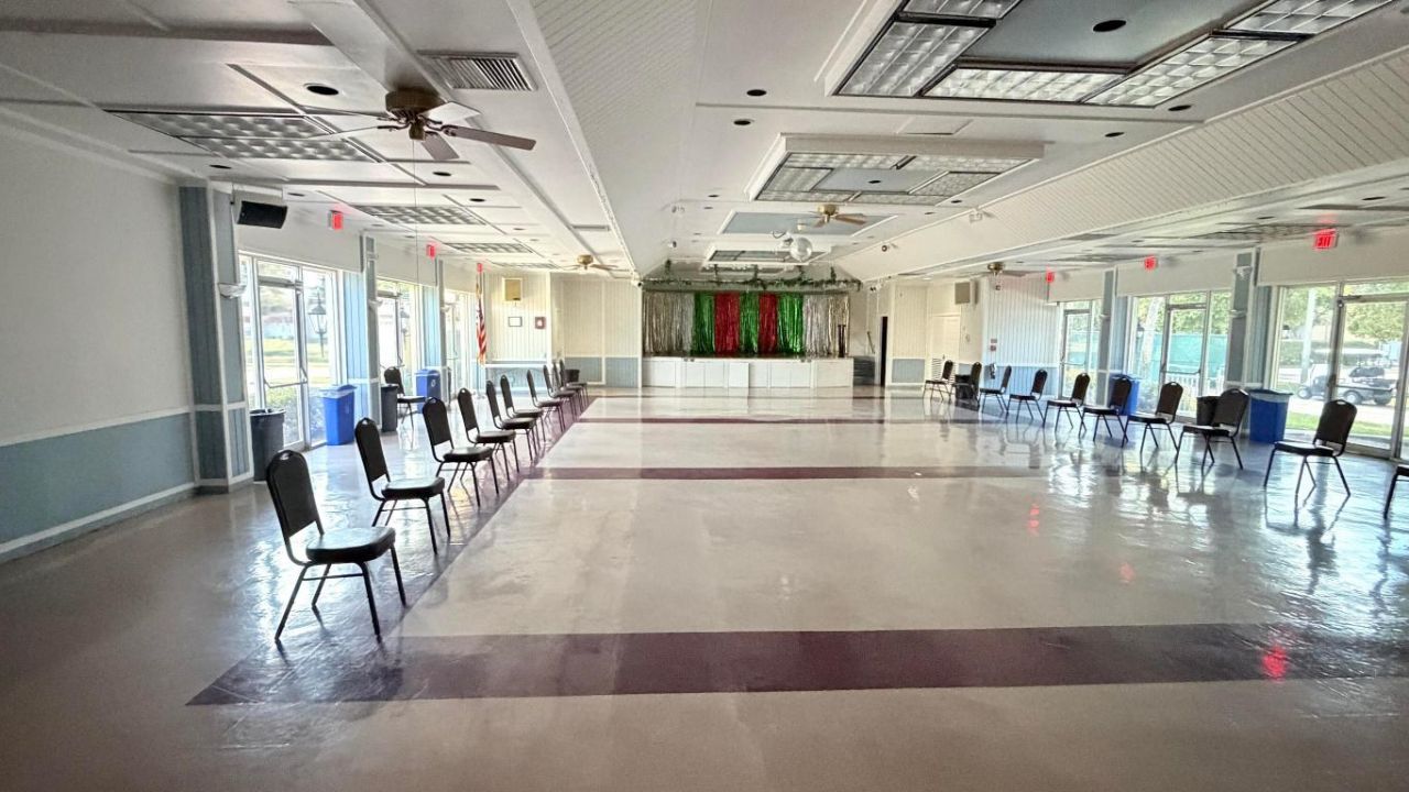 320 Lake Dora Drive, Unit 320, West Palm Beach, FL 33411 Photo