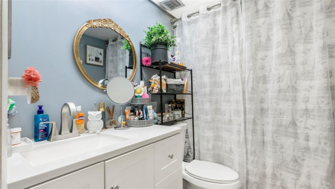 3001 NW 48th Avenue, Unit 442, Lauderdale Lakes, FL 33313 Photo