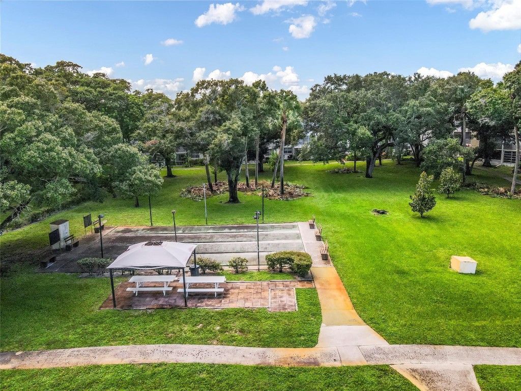 3001 NW 48th Avenue, Unit 442, Lauderdale Lakes, FL 33313 Photo