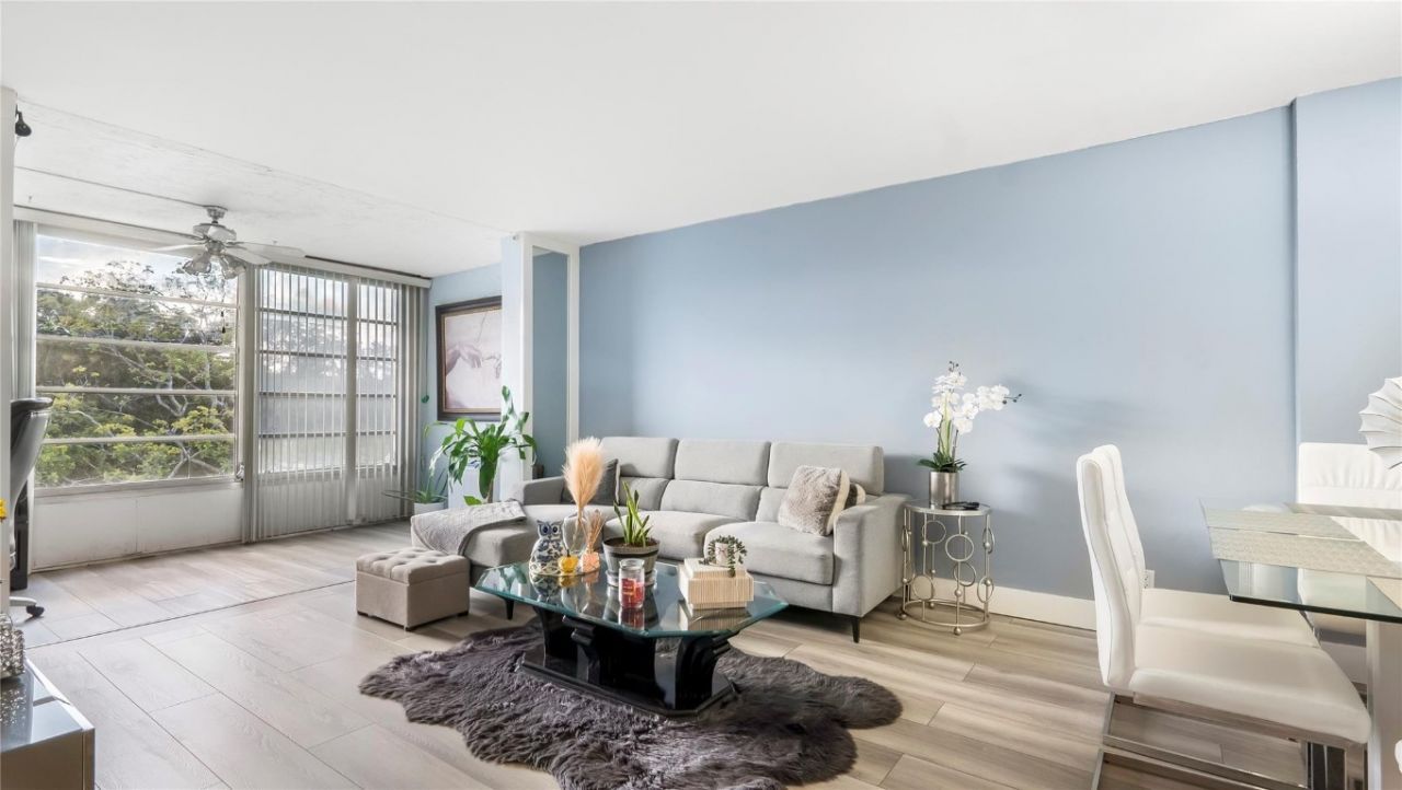 3001 NW 48th Avenue, Unit 442, Lauderdale Lakes, FL 33313 Photo