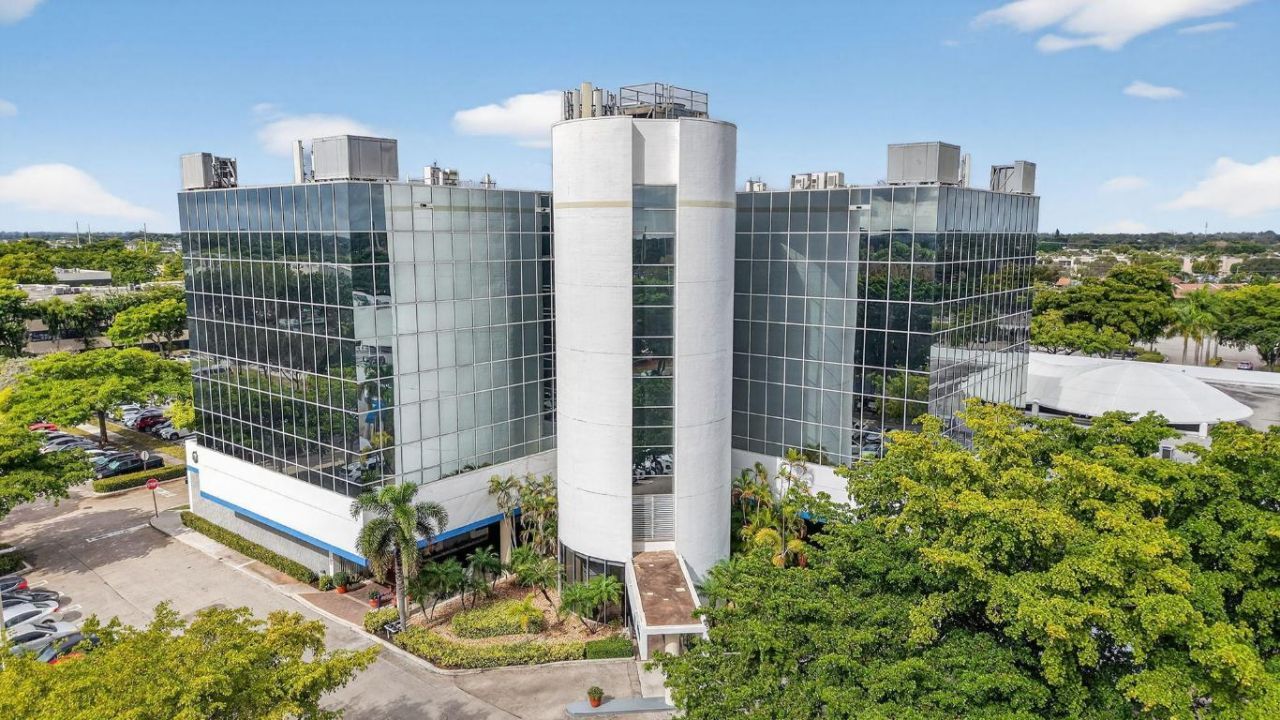 5150 Linton Boulevard, Unit 405, Delray Beach, FL 33484 Photo