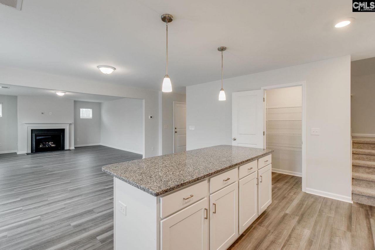 1085 Nazareth Road Photo 11