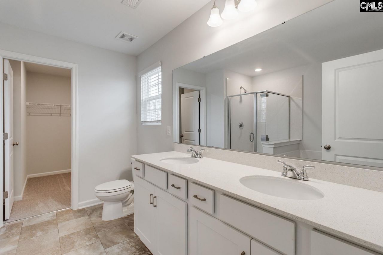 1085 Nazareth Road Photo 14