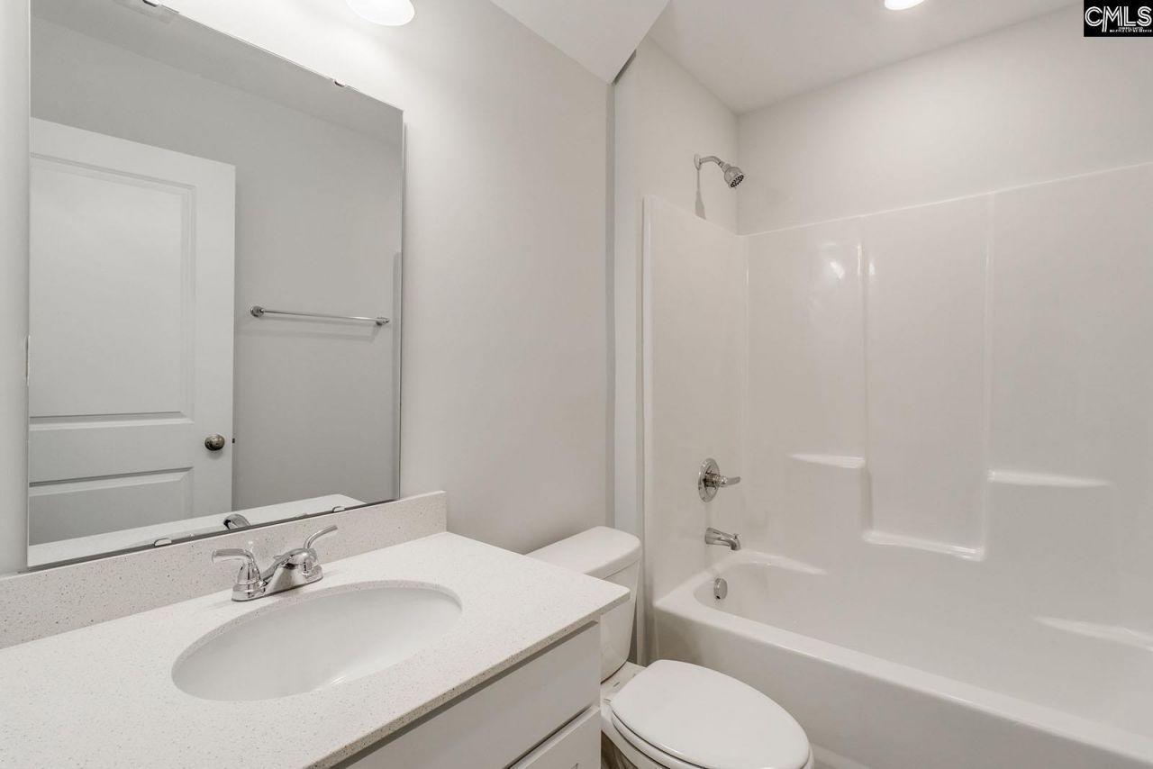 1085 Nazareth Road Photo 26