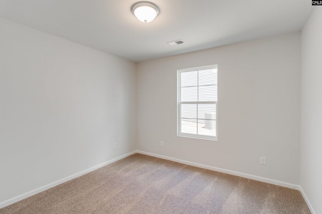 1115 Nazareth Road Photo 16