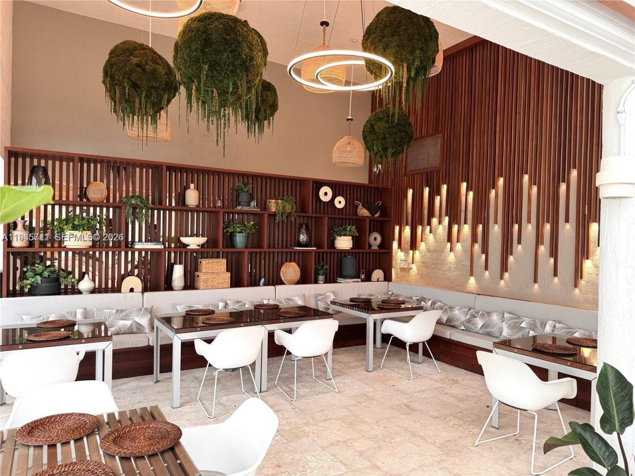 1000 S Pointe Dr, Unit 1606, Miami Beach, FL 33139 Photo