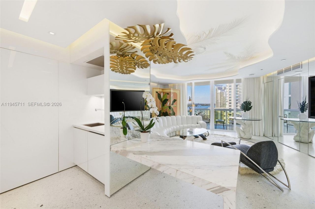 1000 S Pointe Dr, Unit 1606, Miami Beach, FL 33139 Photo