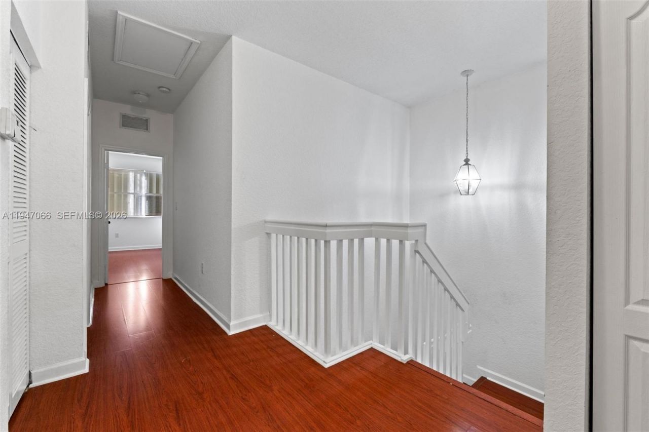 836 SW 154th Path , Miami, FL 33194 Photo