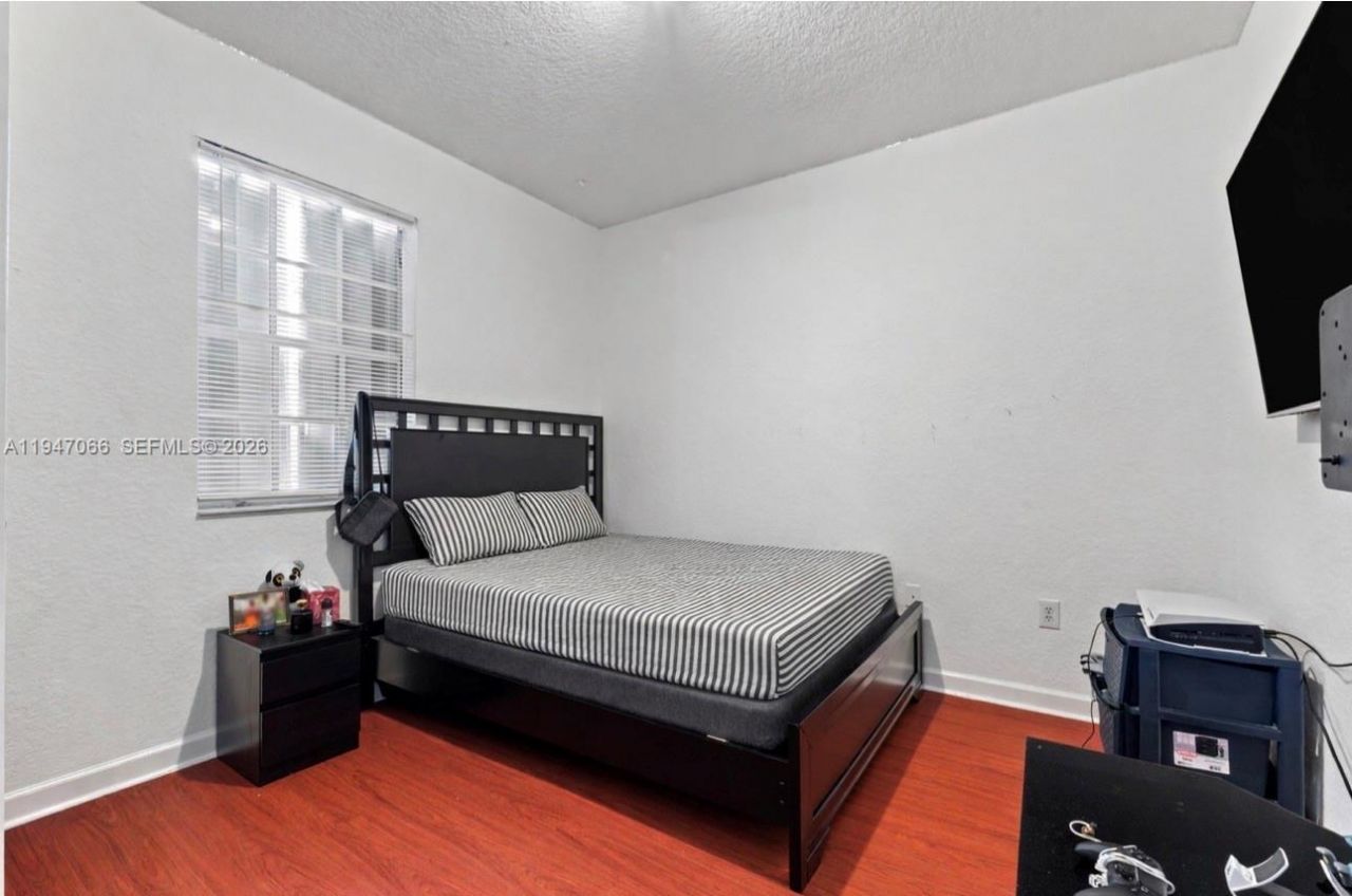 836 SW 154th Path , Miami, FL 33194 Photo