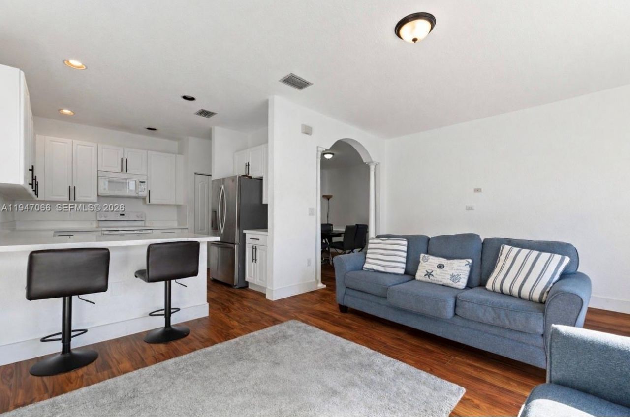 836 SW 154th Path , Miami, FL 33194 Photo