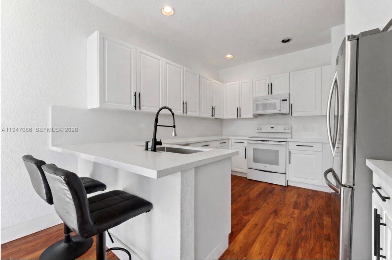 836 SW 154th Path , Miami, FL 33194 Photo