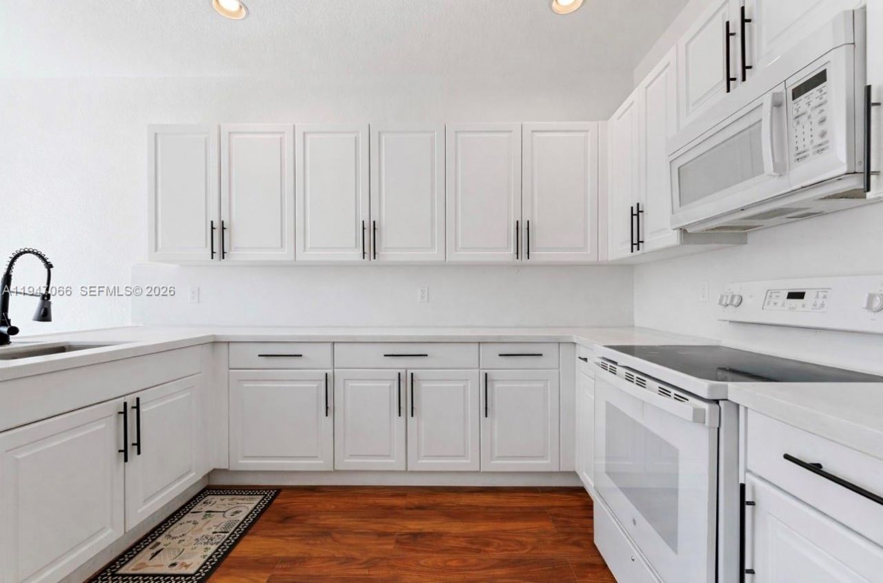 836 SW 154th Path , Miami, FL 33194 Photo