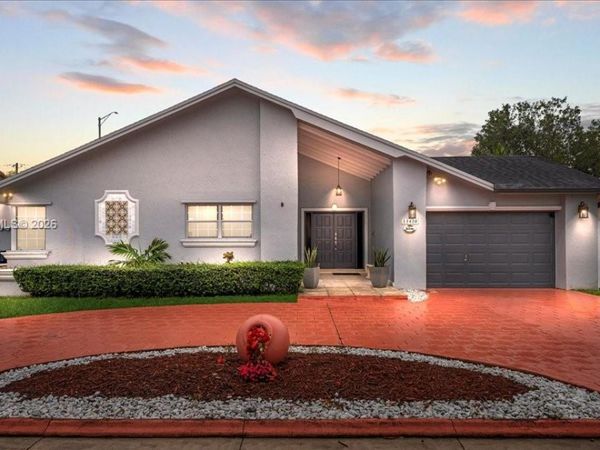 13430 SW 25th St, Miami, FL 33175