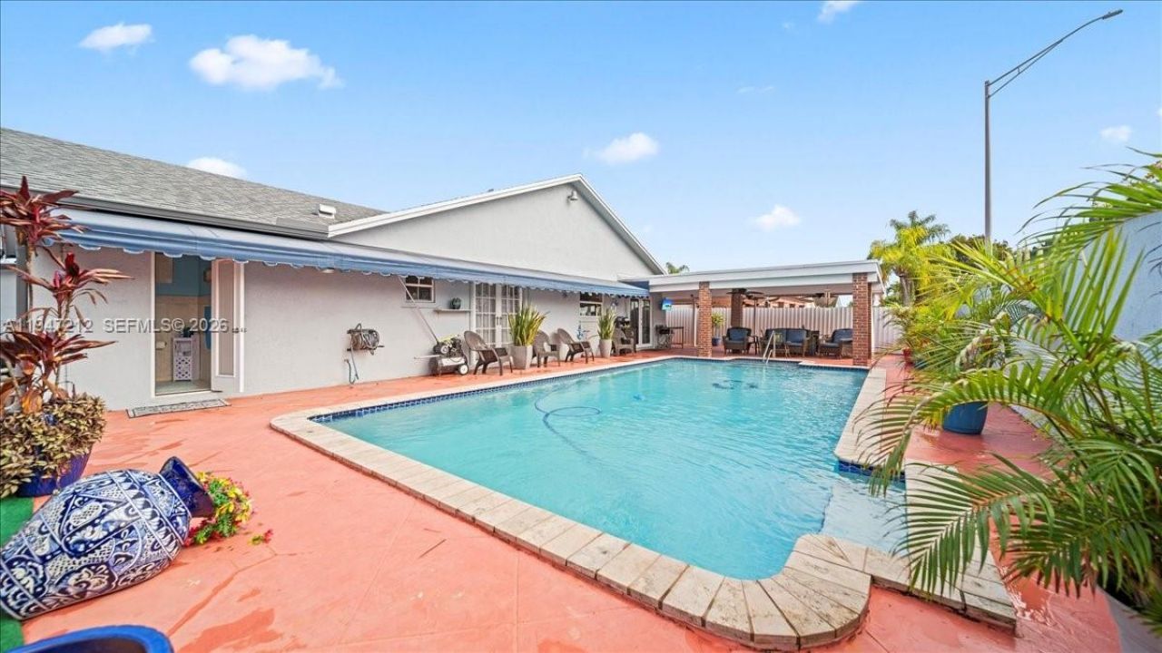 13430 SW 25th St, Miami, FL 33175 Photo