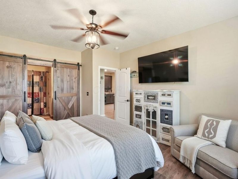 413 Halton Drive, Pataskala, OH 43062 Photo 3