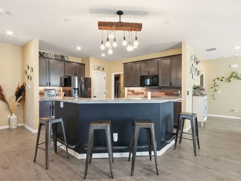 413 Halton Drive, Pataskala, OH 43062 Photo 6