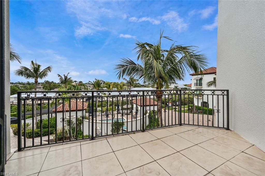 1530 5th Ave S, Unit C311, Naples, FL 34102 Photo