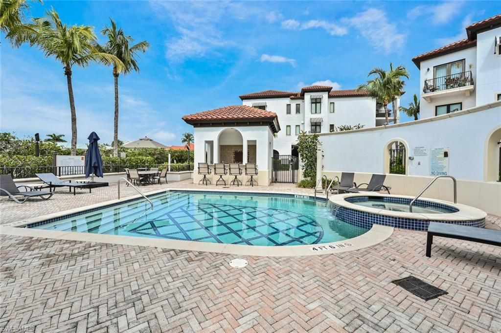 1530 5th Ave S, Unit C311, Naples, FL 34102 Photo