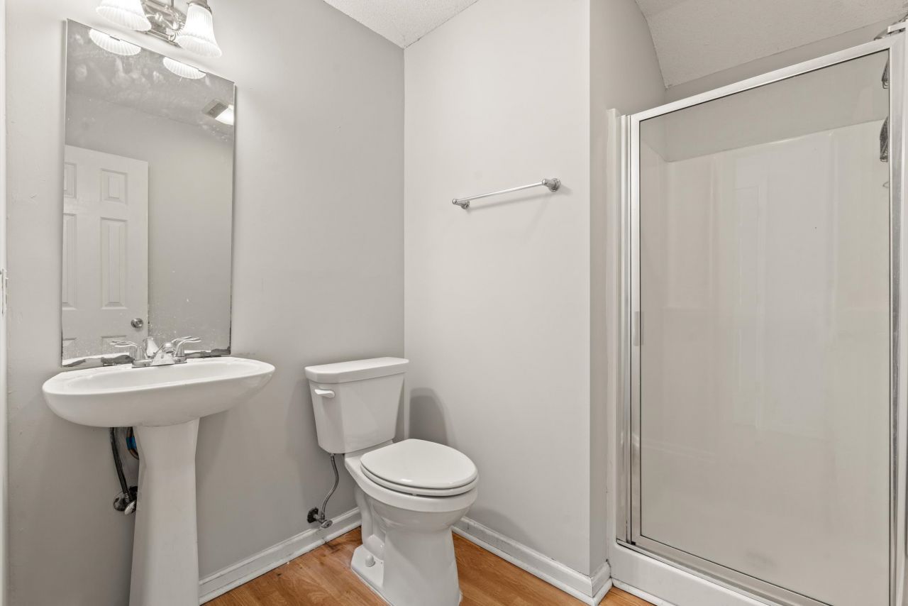 539 Drake Ln. Photo 20