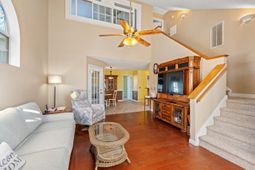 539 Drake Ln. photo 4