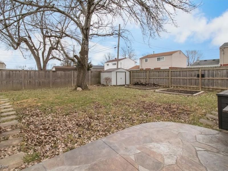 4721 Andover Avenue, Lorain, OH 44055 Photo 24