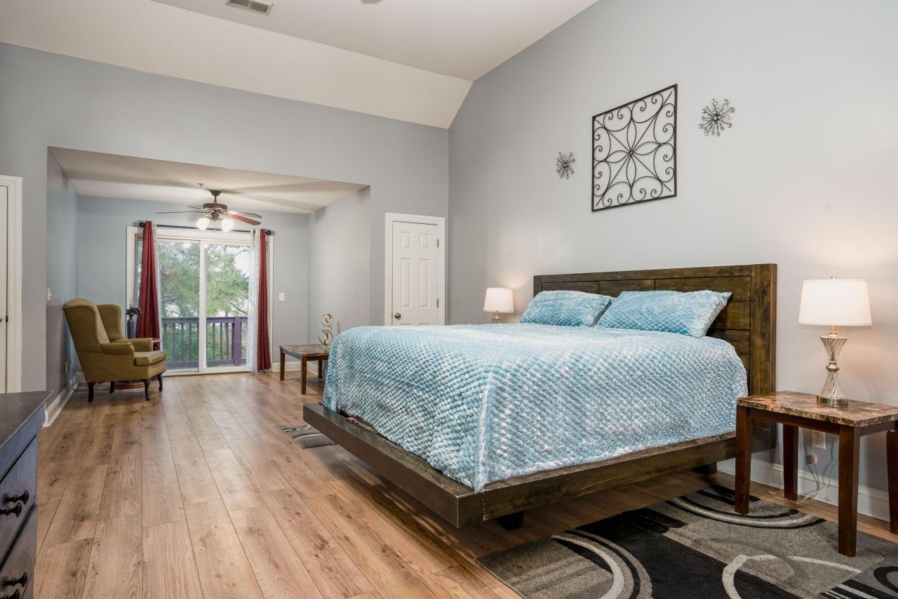 4910 Lake Palmetto Lane Photo 26