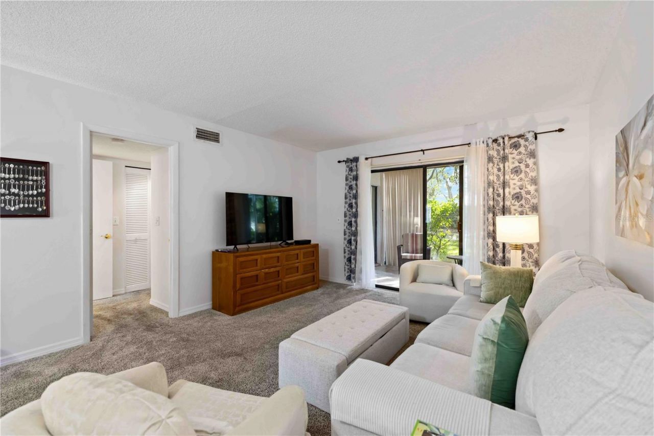 7847 Eagle Creek Drive, Sarasota, FL 34243 Photo