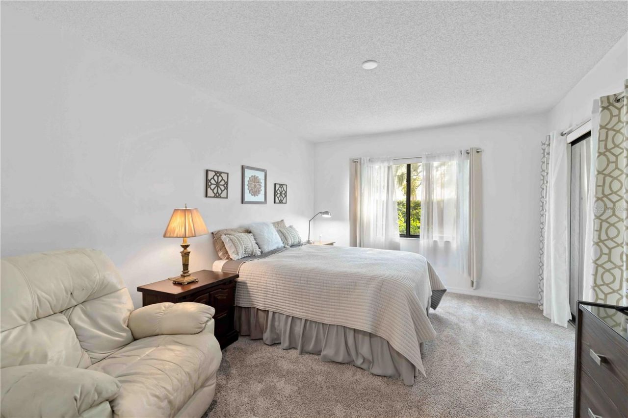 7847 Eagle Creek Drive, Sarasota, FL 34243 Photo