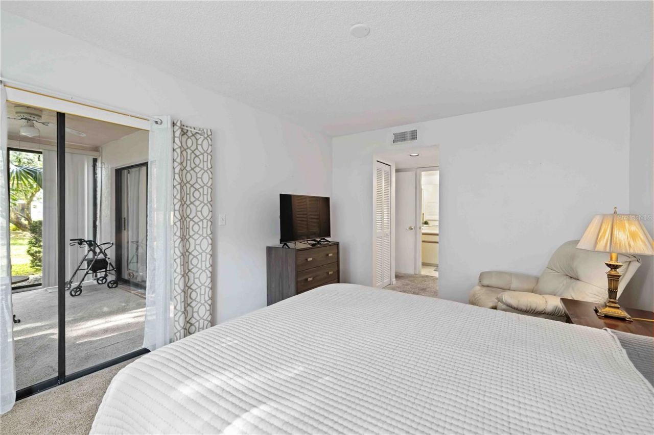 7847 Eagle Creek Drive, Sarasota, FL 34243 Photo