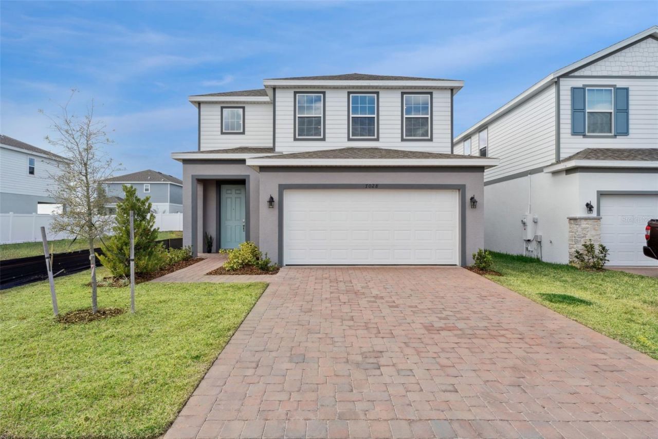 7028 Rolling Leaf Road, Groveland, FL 34736 Main Photo