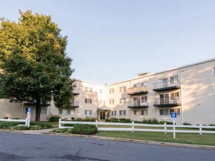 5601 Parker House Terrace, Unit 418, Hyattsville, MD 20782 Main Photo