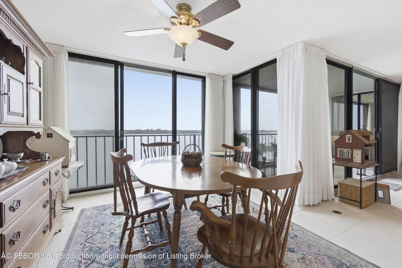 126 Lakeshore Drive, Unit 526, North Palm Beach, FL 33408 Photo