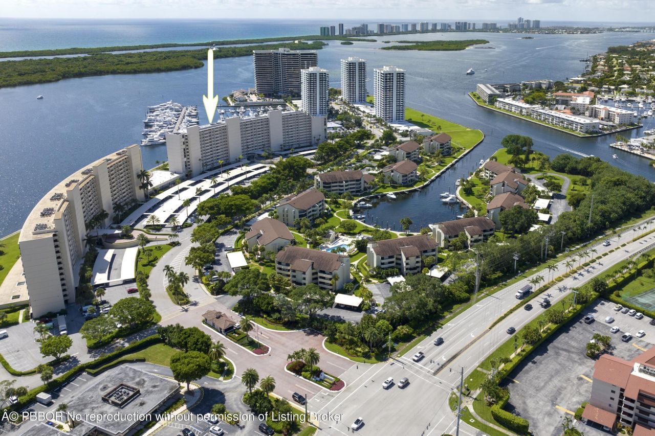 126 Lakeshore Drive, Unit 526, North Palm Beach, FL 33408 Photo