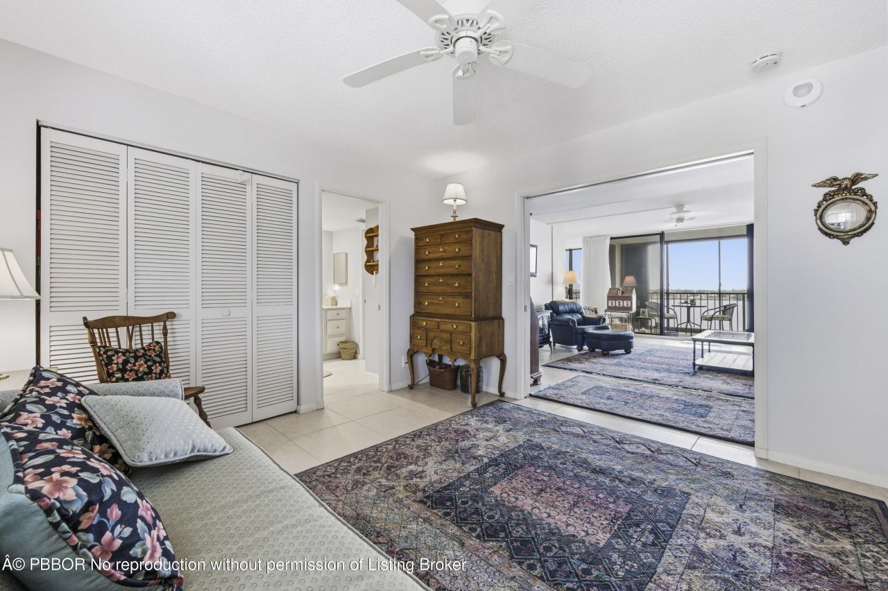 126 Lakeshore Drive, Unit 526, North Palm Beach, FL 33408 Photo