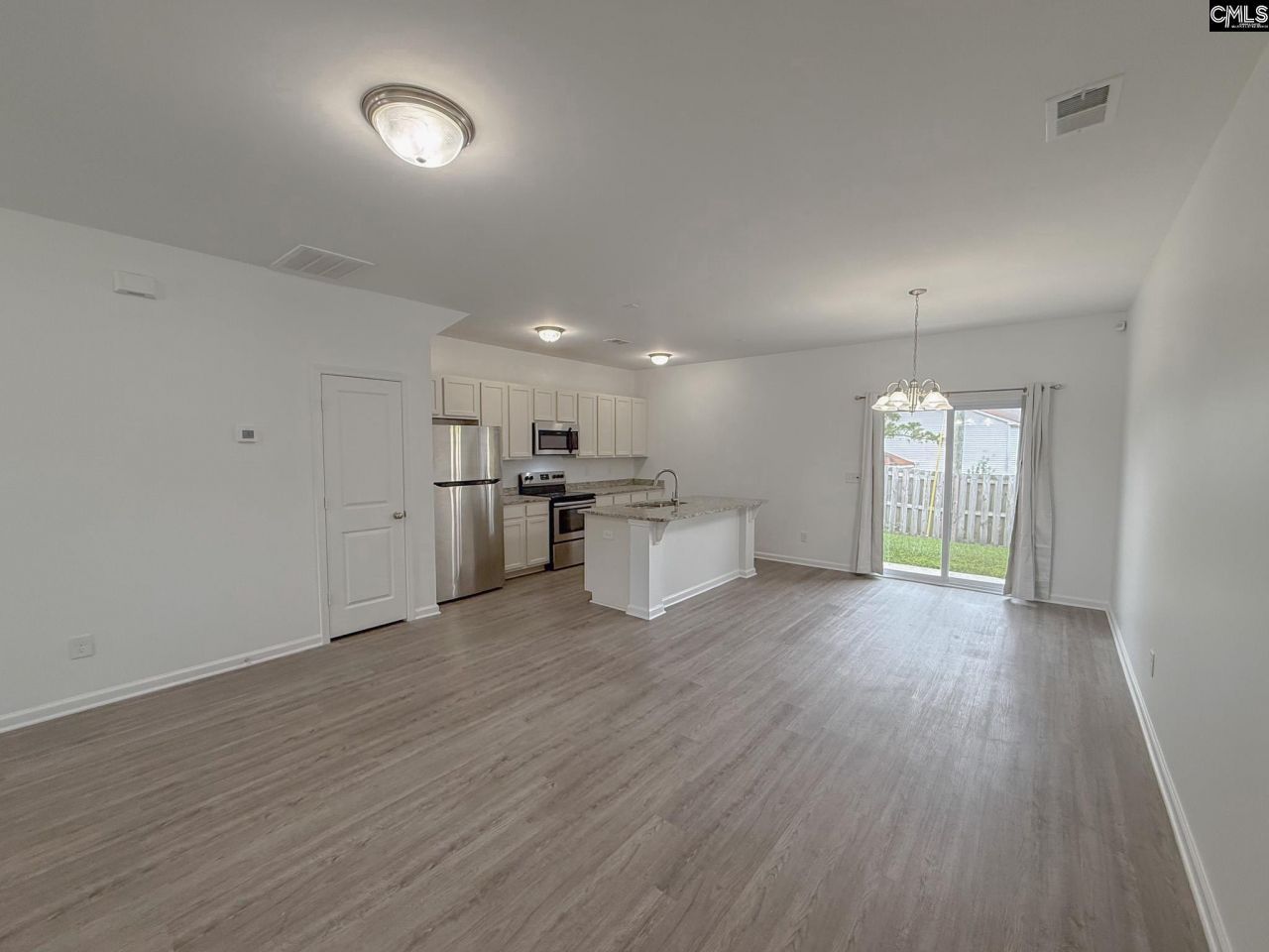 420 Angel Grove Lane  Photo 5